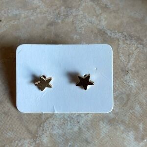 Gold star Earrings